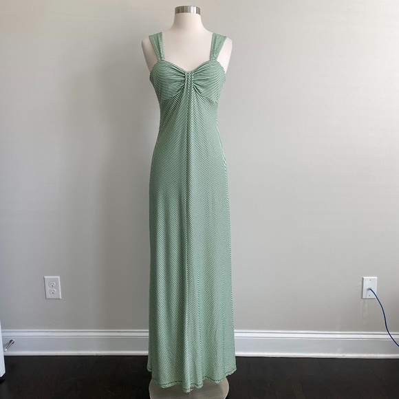 maxi dress no slits